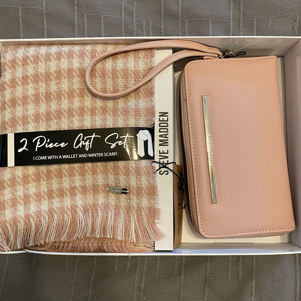 Steve Madden Pink Clutch + Matching Scarf Gift Set